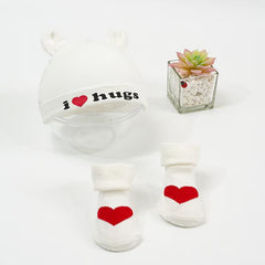 White I Love Hugs Cap & Socks Set
