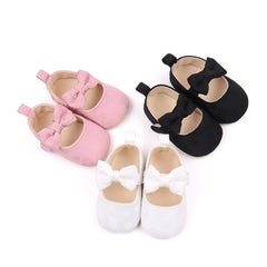 Black Bow Pre Walker Pumps