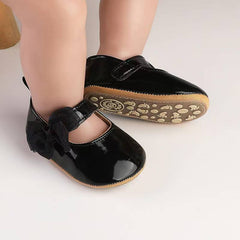 Black Bow Pre Walker Pumps