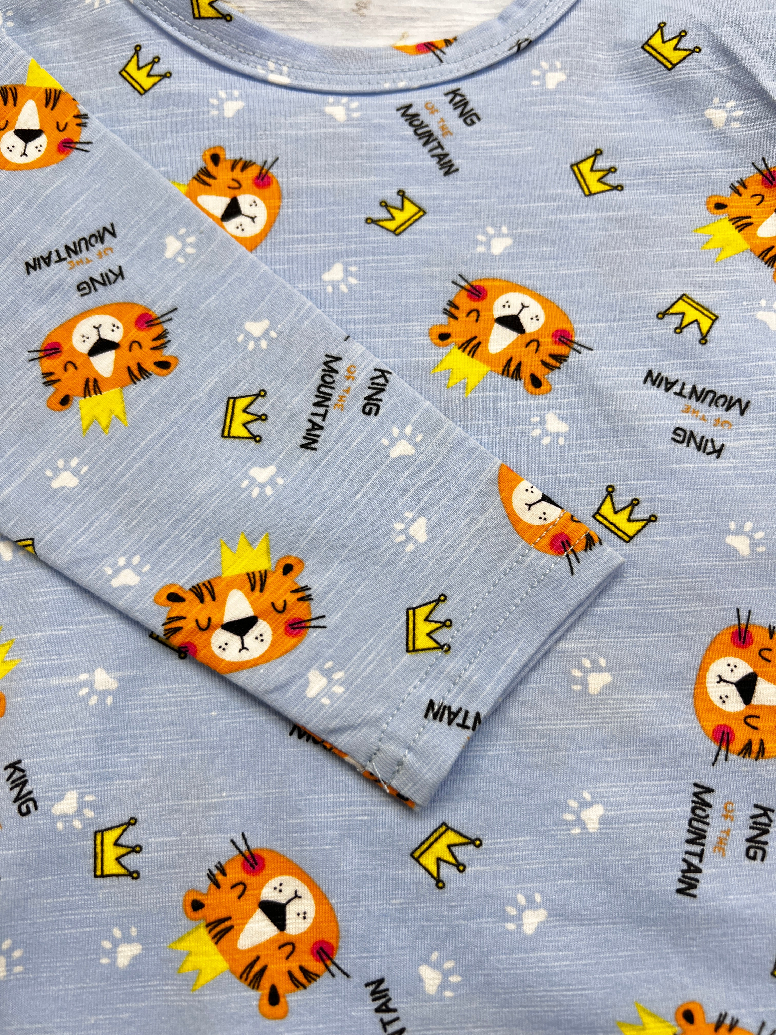 Blue Tiger Night Suit