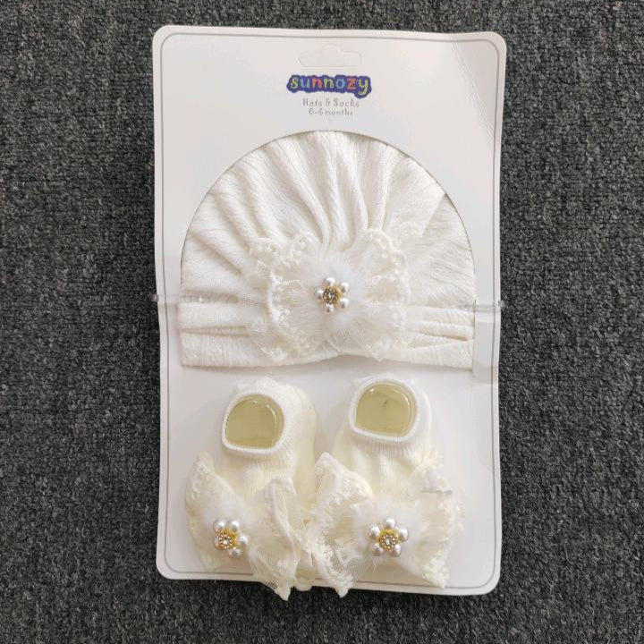 White Turban Cap & Socks Set