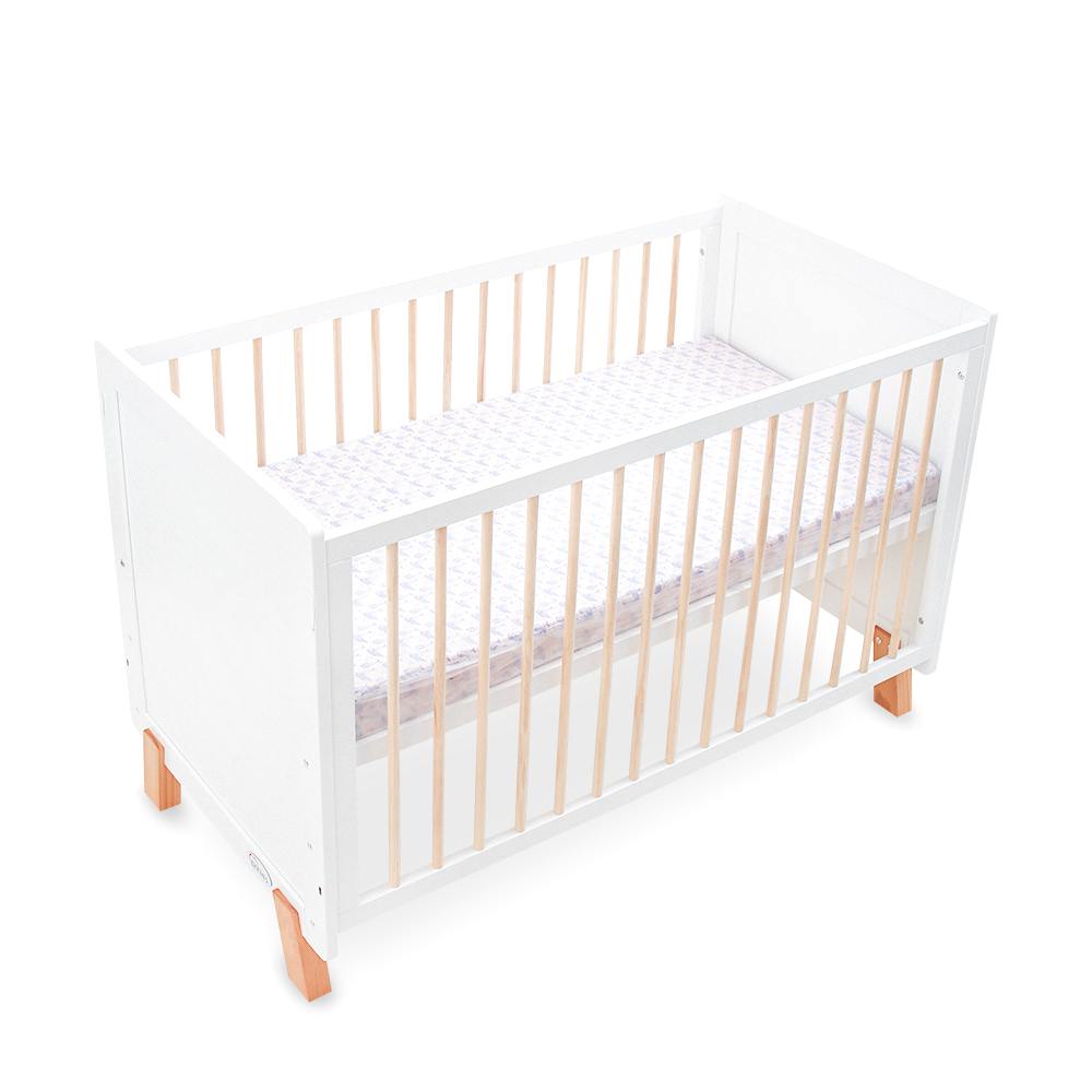 WOODEN COT – WHITE