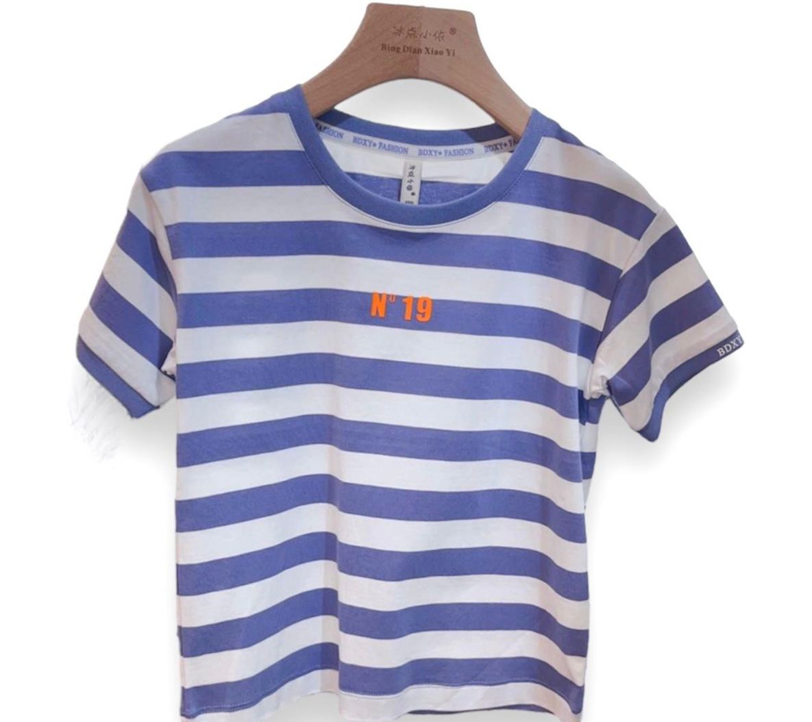 Round neck Blue stripes t-shirt