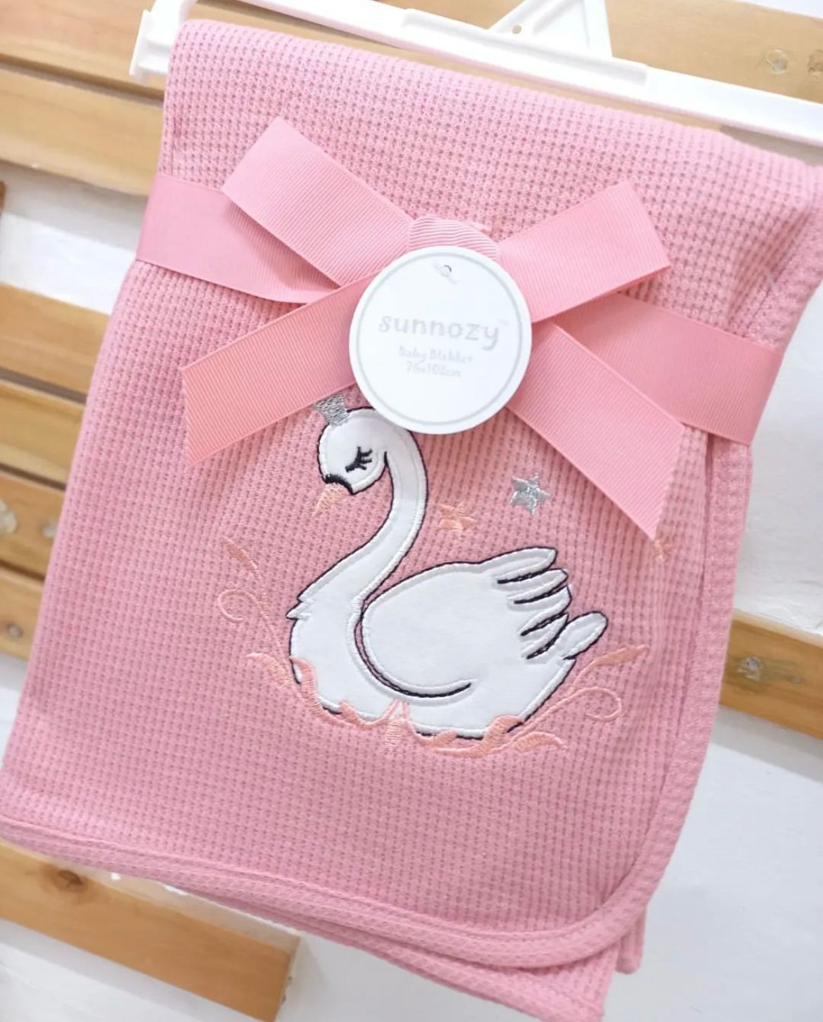 Pink Wrapping Sheet Duck